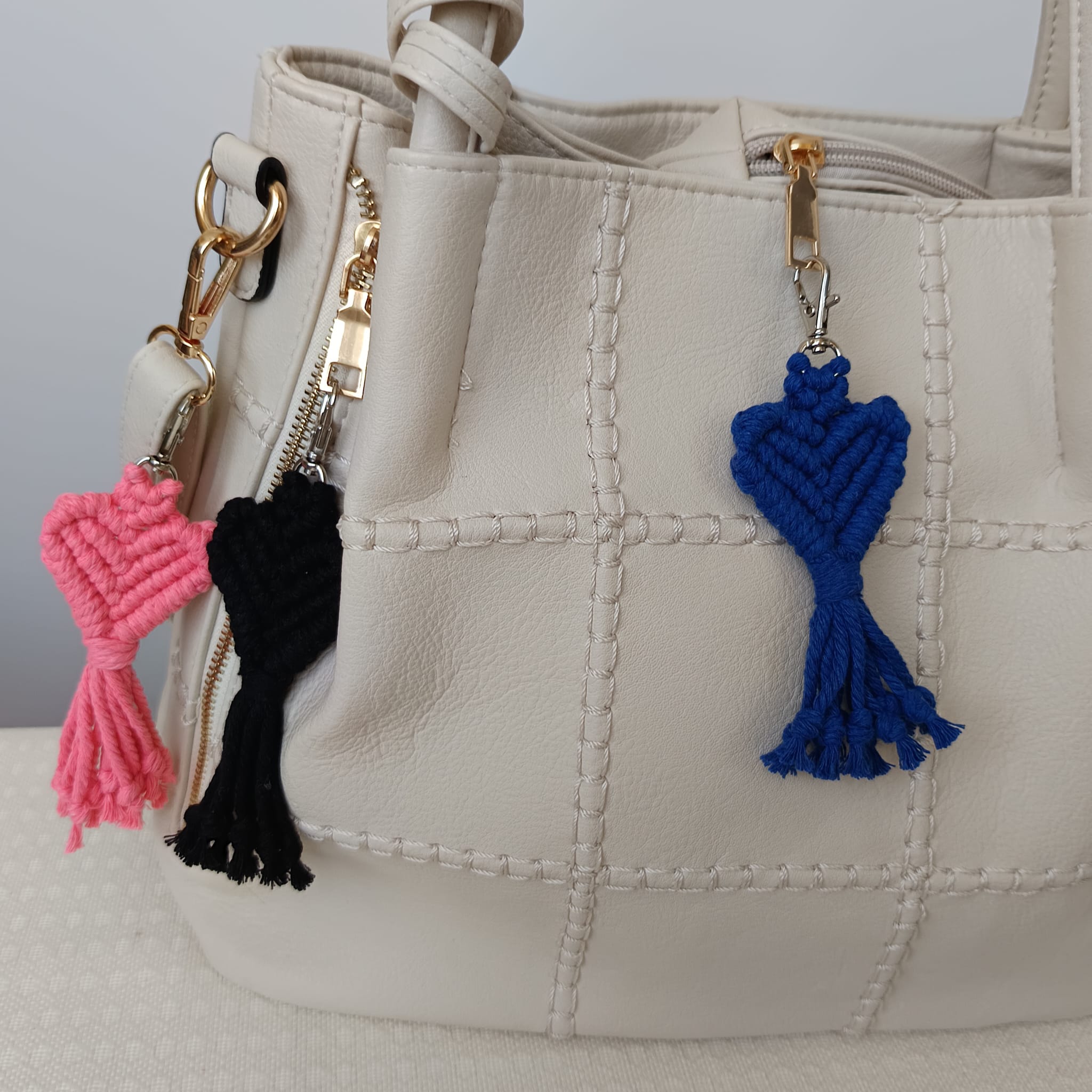Kit llavero de macramé con forma de corazón - Imagen 3