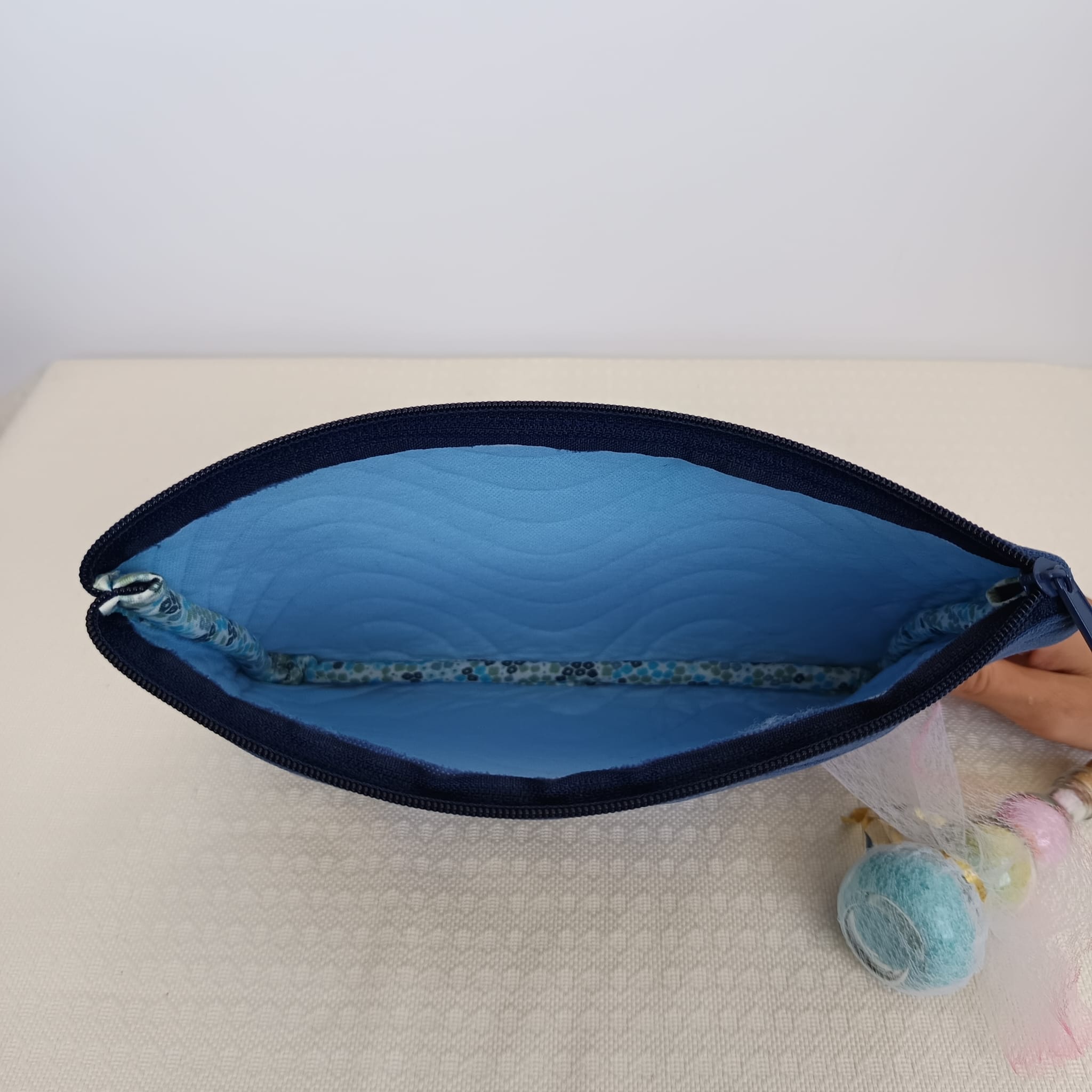 Neceser guateado azul marino - Imagen 7
