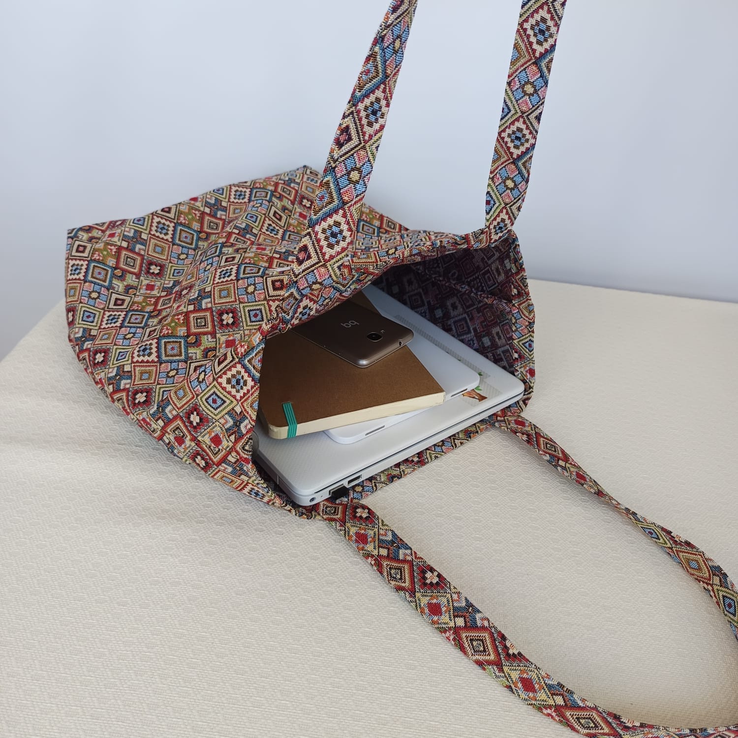 Bolso tote de loneta con diseño de rombos multicolor - Imagen 9